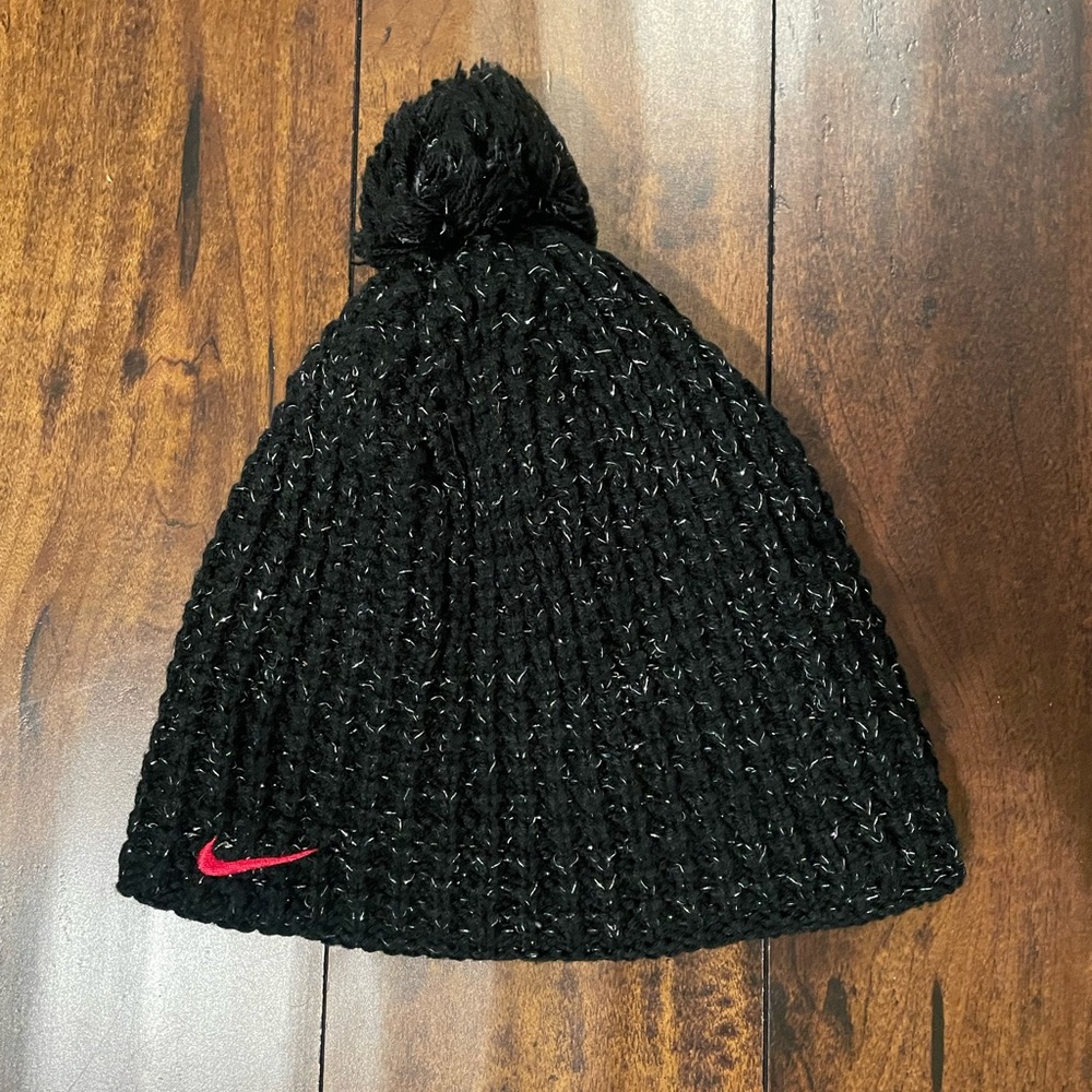 Kids Nike knit beanie